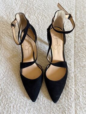 Jessica Simpson Black suede Pointed Ankle-Strap Pumps size 9m